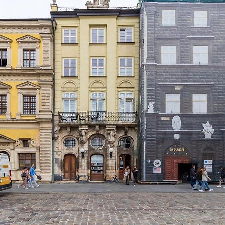 In Town Hostel Lviv Exterior photo